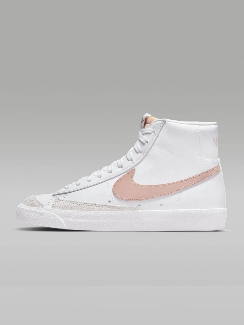 Nike Blazer White and Light Pink Mid '77 CZ1055-118